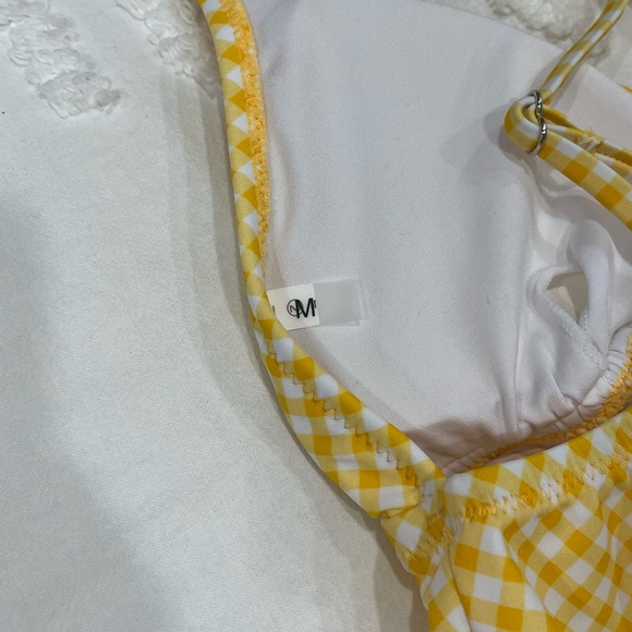 Cupshe Bikini - Picture 4 of 4